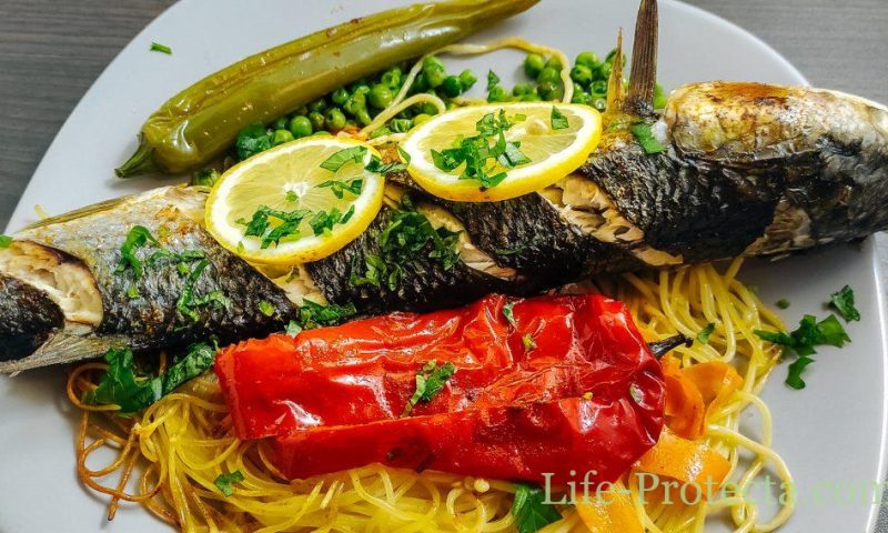 Chefal la cuptor, cu spaghette si legume